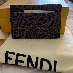 Fendi women coin wallet medium